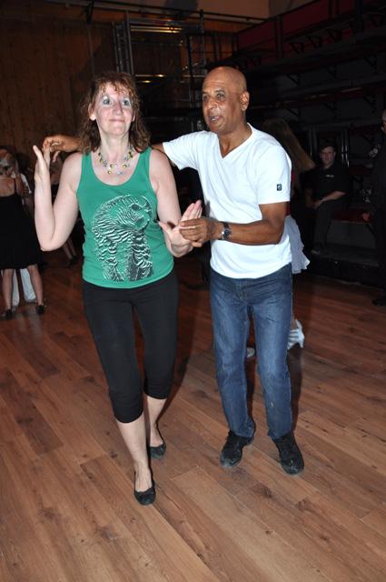 min 2014 06 15 station danse 203